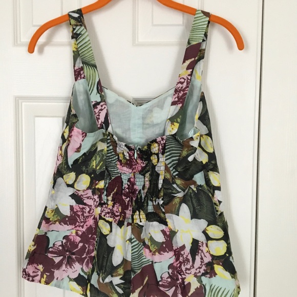 Cabi tropical top - Picture 2 of 3